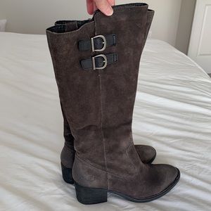 Born brown riding boots double buckle